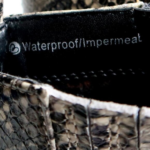 Blondo Snakeskin Leather Waterproof Block Heel Pointy Toe Ankle Boots / Booties - Picture 8 of 16